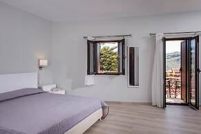 Spilia Village Hotel & Villas