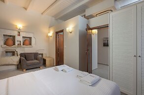 Spilia Village Hotel & Villas