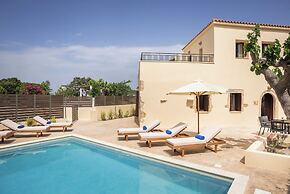 Spilia Village Hotel & Villas