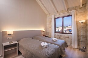Spilia Village Hotel & Villas