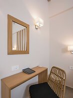Spilia Village Hotel & Villas