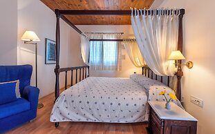 Spilia Village Hotel & Villas