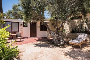Spilia Village Hotel & Villas