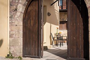 Spilia Village Hotel & Villas