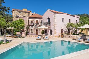 Spilia Village Hotel & Villas