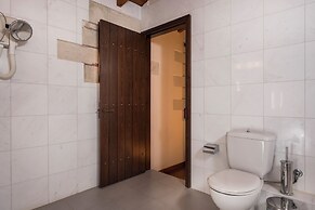 Spilia Village Hotel & Villas