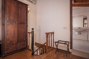 Spilia Village Hotel & Villas