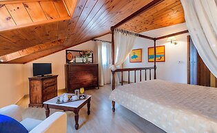 Spilia Village Hotel & Villas
