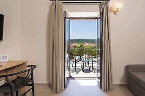 Spilia Village Hotel & Villas