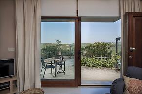 Spilia Village Hotel & Villas