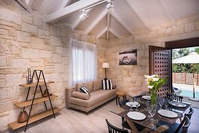 Spilia Village Hotel & Villas