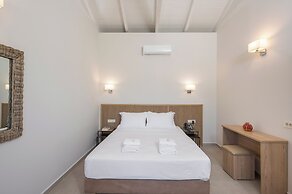 Spilia Village Hotel & Villas