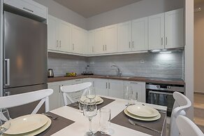 Spilia Village Hotel & Villas