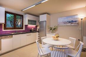 Spilia Village Hotel & Villas