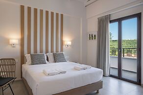 Spilia Village Hotel & Villas