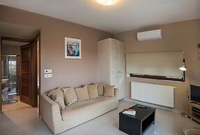 Spilia Village Hotel & Villas