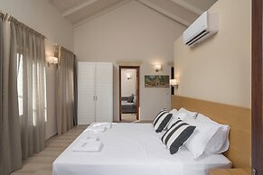 Spilia Village Hotel & Villas