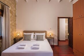 Spilia Village Hotel & Villas