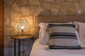 Spilia Village Hotel & Villas