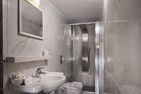 Spilia Village Hotel & Villas