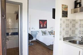 Motel Capsol