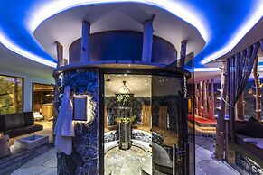 ABINEA Dolomiti Romantic Spa Hotel