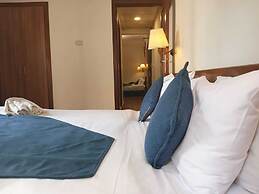 Orient Prince Hotel