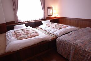 Rakuchin Hotel