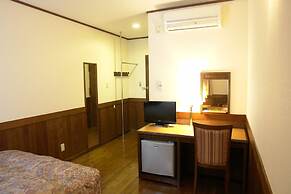 Rakuchin Hotel