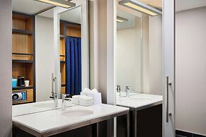 Aloft by Marriott Vaughan Mills