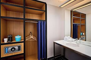 Aloft by Marriott Vaughan Mills