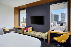 Aloft by Marriott Vaughan Mills
