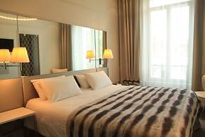 Le Cesar Hotel