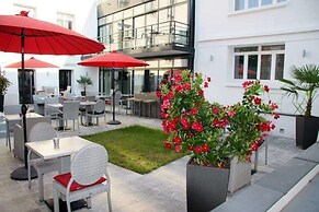 Le Cesar Hotel