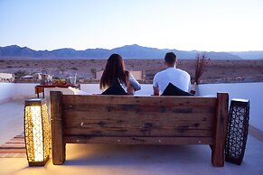 Agama Lodge
