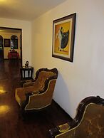 Las Palmeras Inn