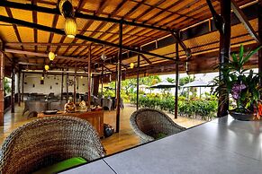 Dolphin Beach Bali