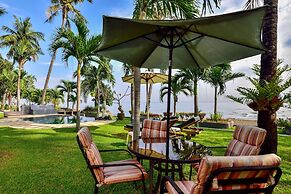 Dolphin Beach Bali