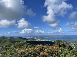 The Paradise Peak - Adults Only