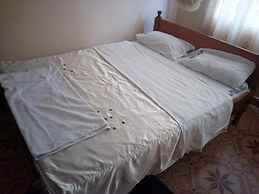 Kayrock Hotel