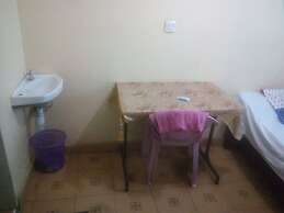 Neebz Guest Rooms