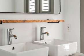 PM78 Boutique Apartments