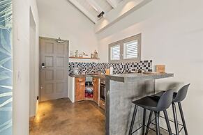 PM78 Boutique Apartments