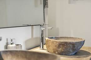 PM78 Boutique Apartments