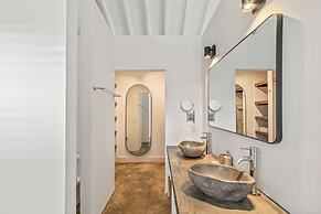 PM78 Boutique Apartments
