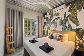 PM78 Boutique Apartments