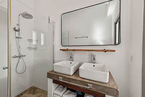 PM78 Boutique Apartments