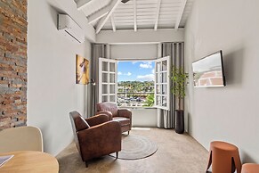 PM78 Boutique Apartments
