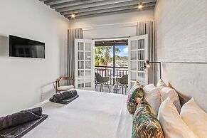 PM78 Boutique Apartments
