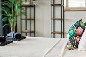 PM78 Boutique Apartments